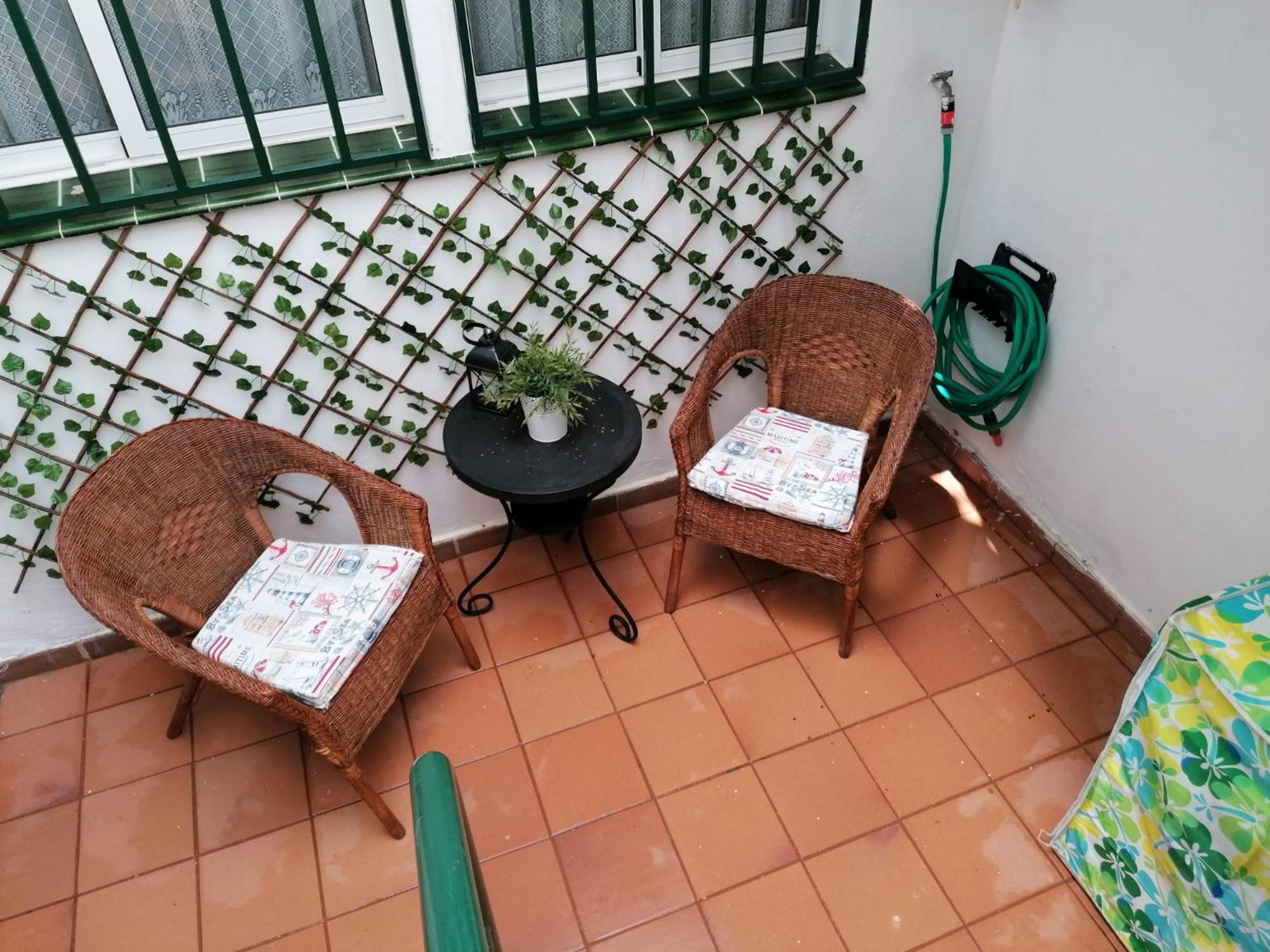 Habitacion Matrimonial En Un Bajo Bano Compartido Areas Compartidas Abades  Exterior foto